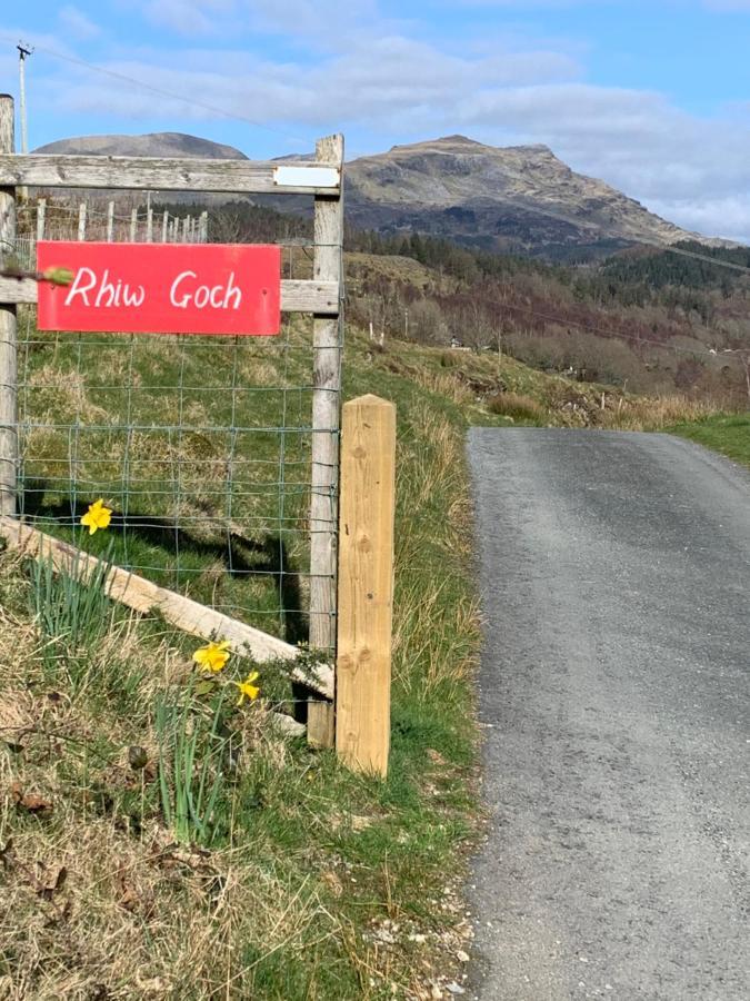 Snowdonia Rock Cottage - Cosy And Pet Friendly Penrhyndeudreath Exterior foto